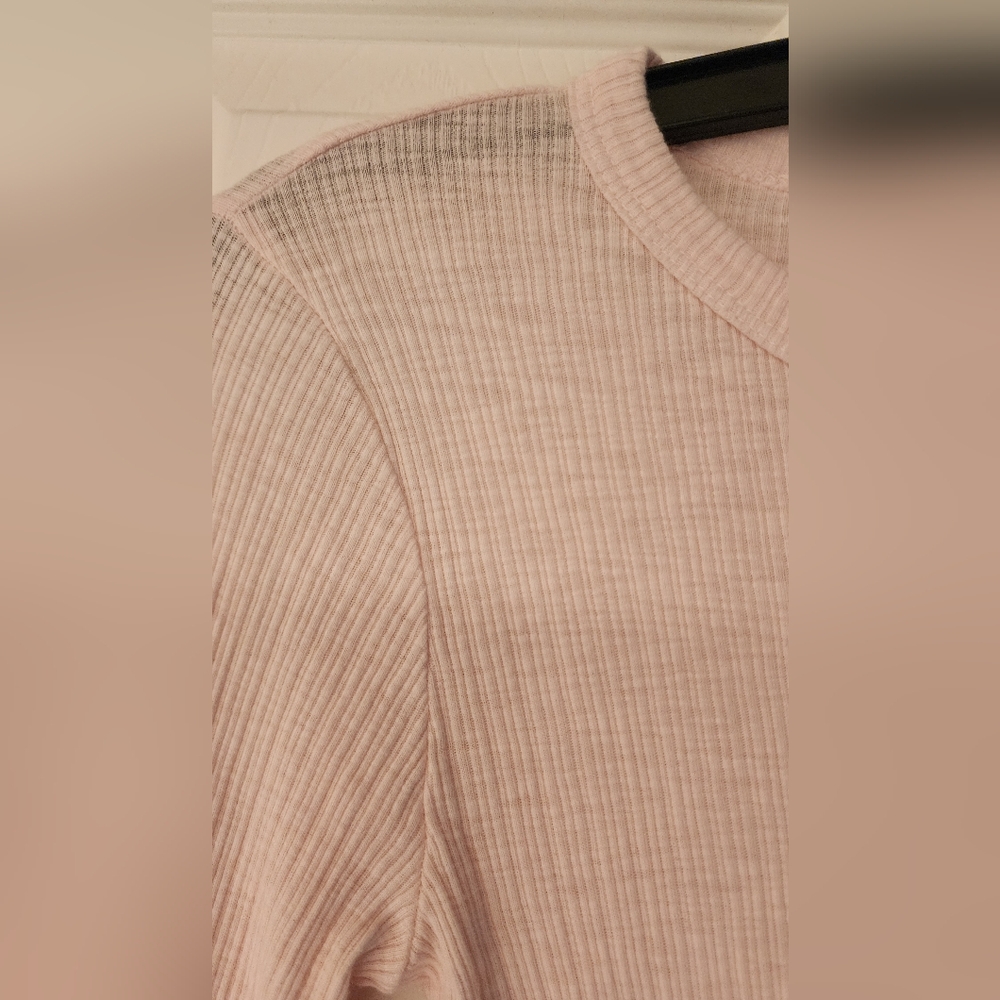 MICHAEL STARS Thermal Style Tee In Pale Pink (OS) - Picture 4 of 9